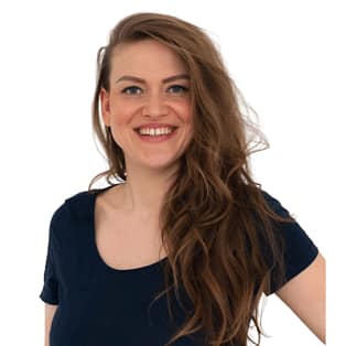 Portraitfoto-Anita-Deptala-quadratisch